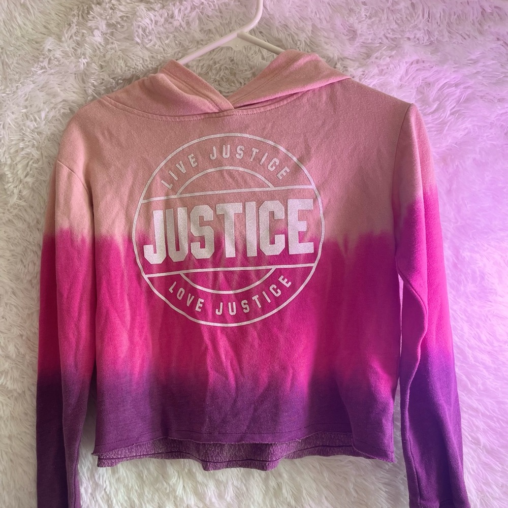 Super cute pink and purple tie dye cropped sweatshirt! Perfect for casual wear!
